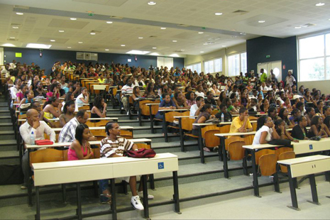 Un dispositif dédié à la réussite des étudiants de l’Université des Antilles